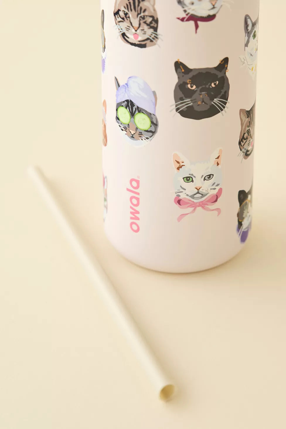 Owala UO Exclusive Cat Collage FreeSip 32 oz Water Bottle NudeFace Chile