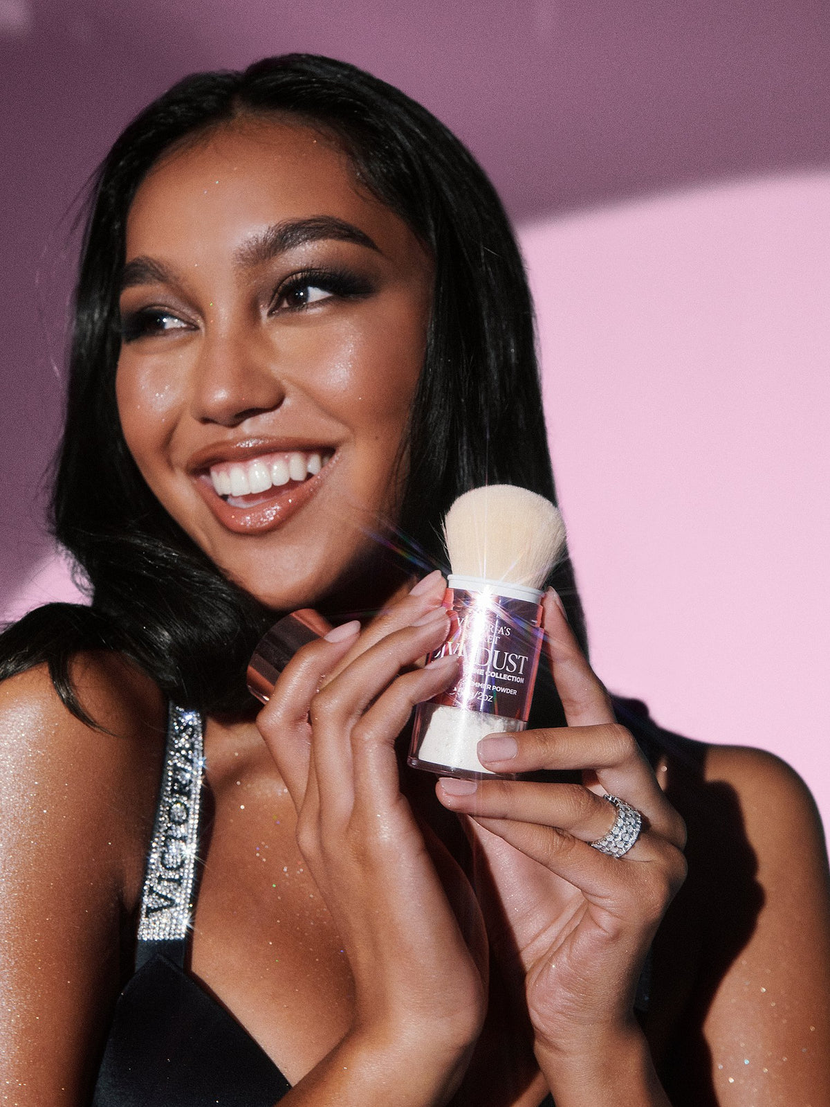 Bombshell Shine Diva Dust Face & Body Shimmer Powder NudeFace Chile