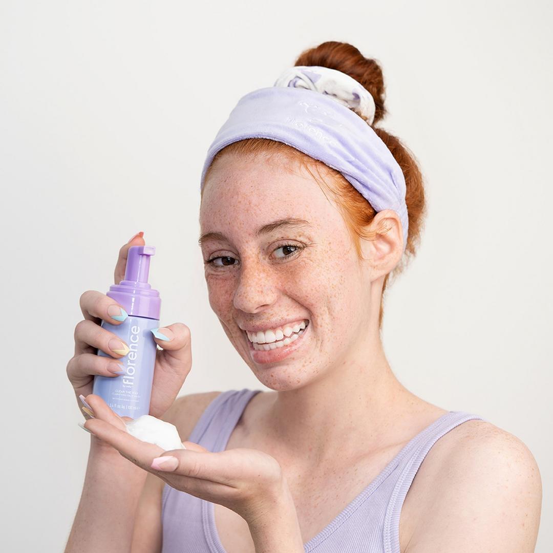 Clear The Way Clarifying Face Wash