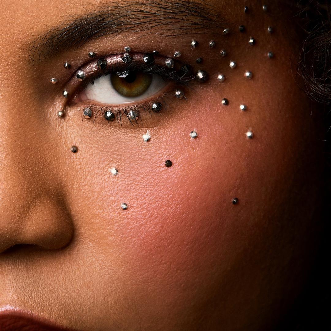 EUPHORIA X HALF MAGIC Self-Adhesive Face Gems NudeFace Chile