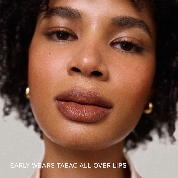 Signature Lip Sheer Lip Liner