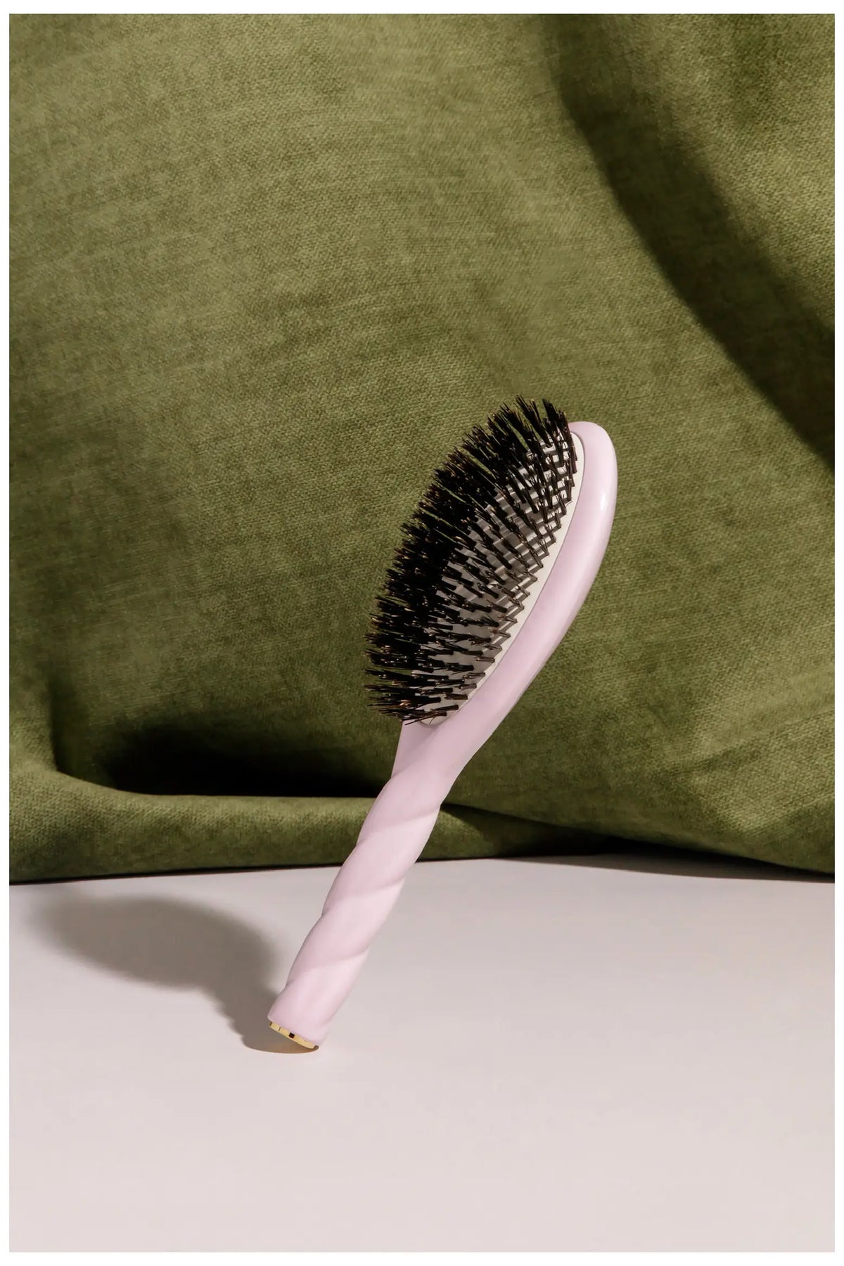 N.01 The Large Shine & Care Hairbrush NudeFace Chile