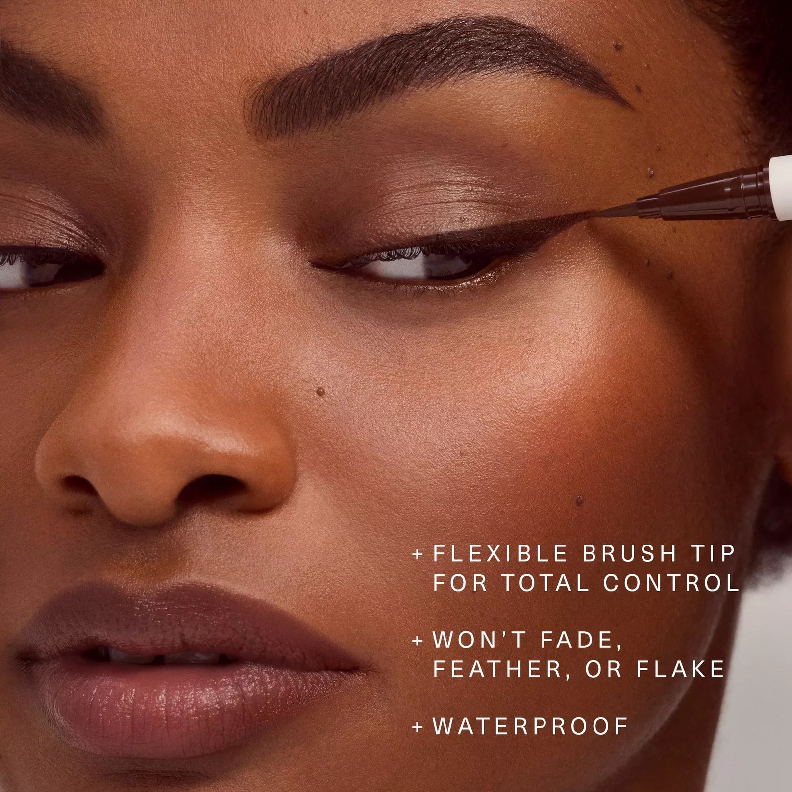 Perfect Strokes Matte Liquid Liner Brown