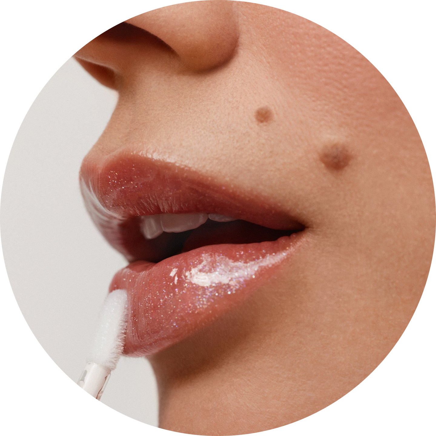 Positive Light Luminizing Lip Gloss
