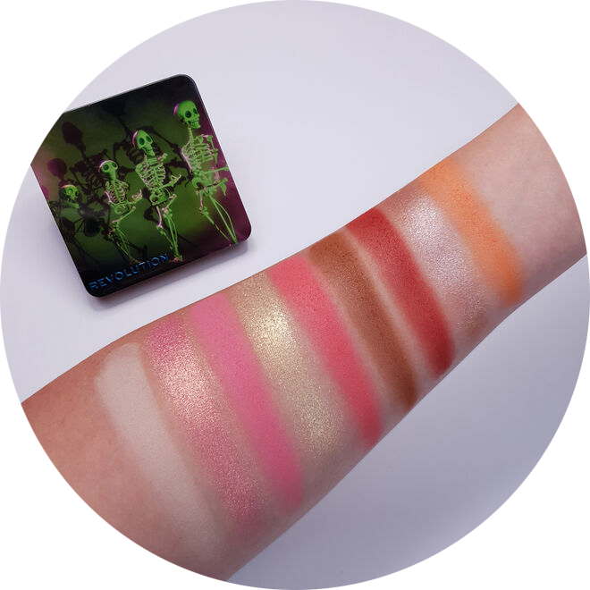 Corpse Bride X Makeup Revolution Grave Misunderstanding Eyeshadow Palette NudeFace Chile