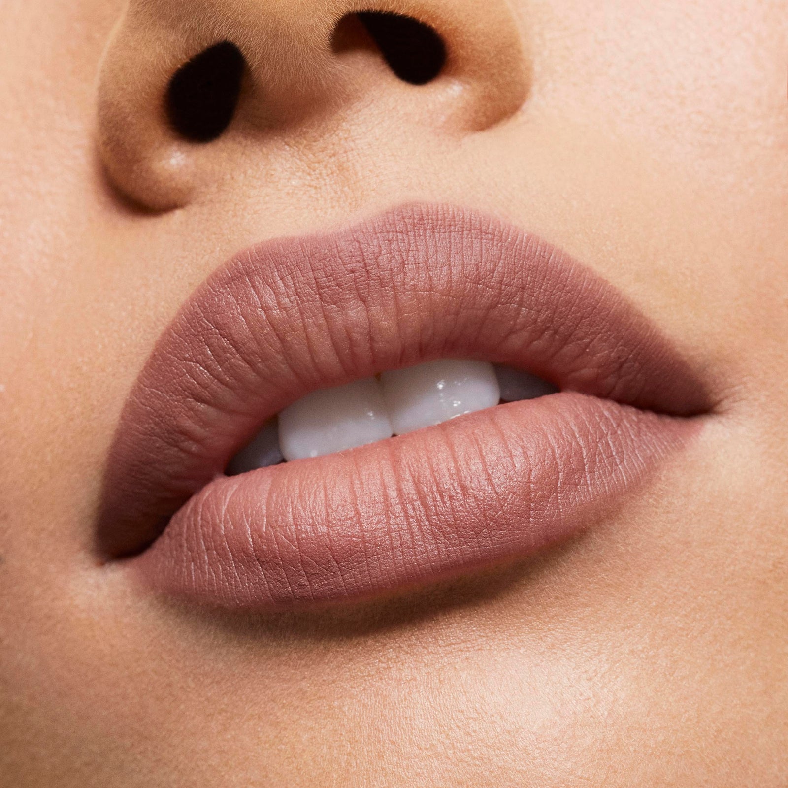 Precision Pout Lip Liner NudeFace Chile