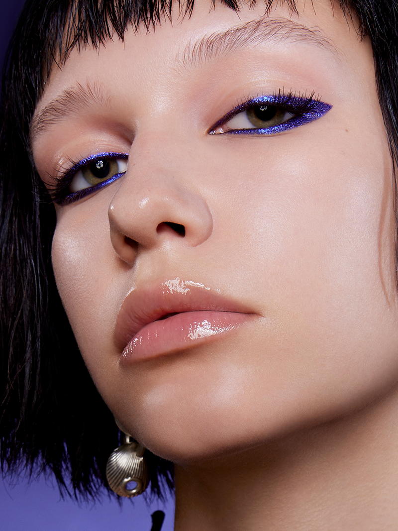 EPIPHANY GLOW MELT-ON EYELINER