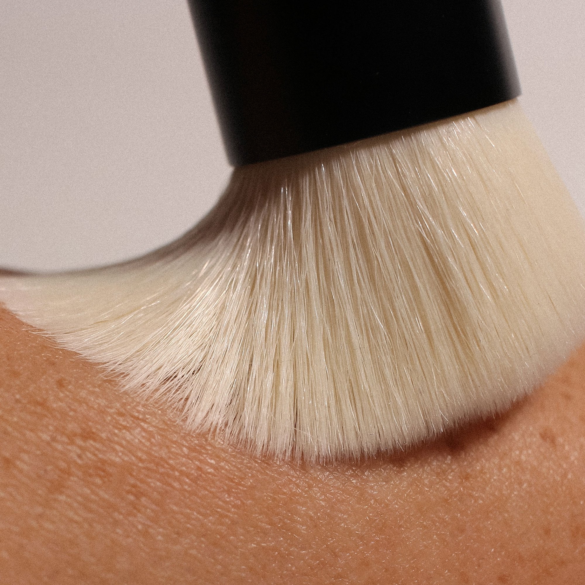 Brush No.1 Blending Brush NudeFace Chile