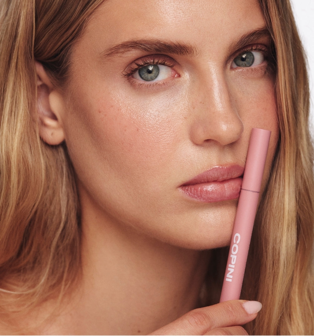 Love Bite Soft-Focus Lip Stain NudeFace Chile