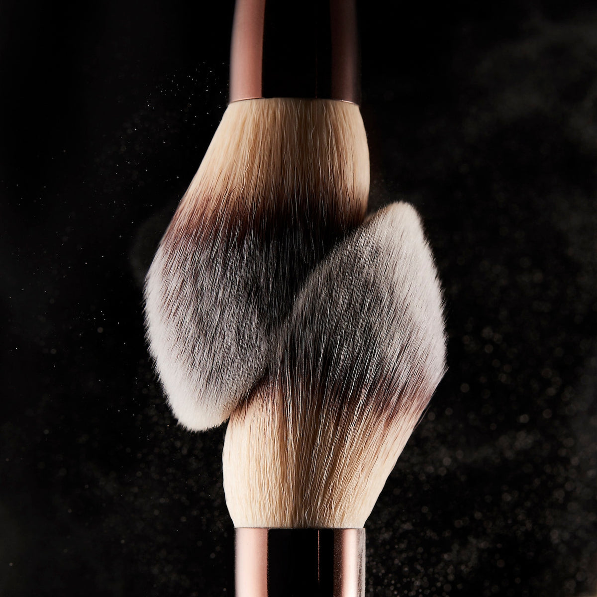Veil™ Powder Brush NudeFace Chile