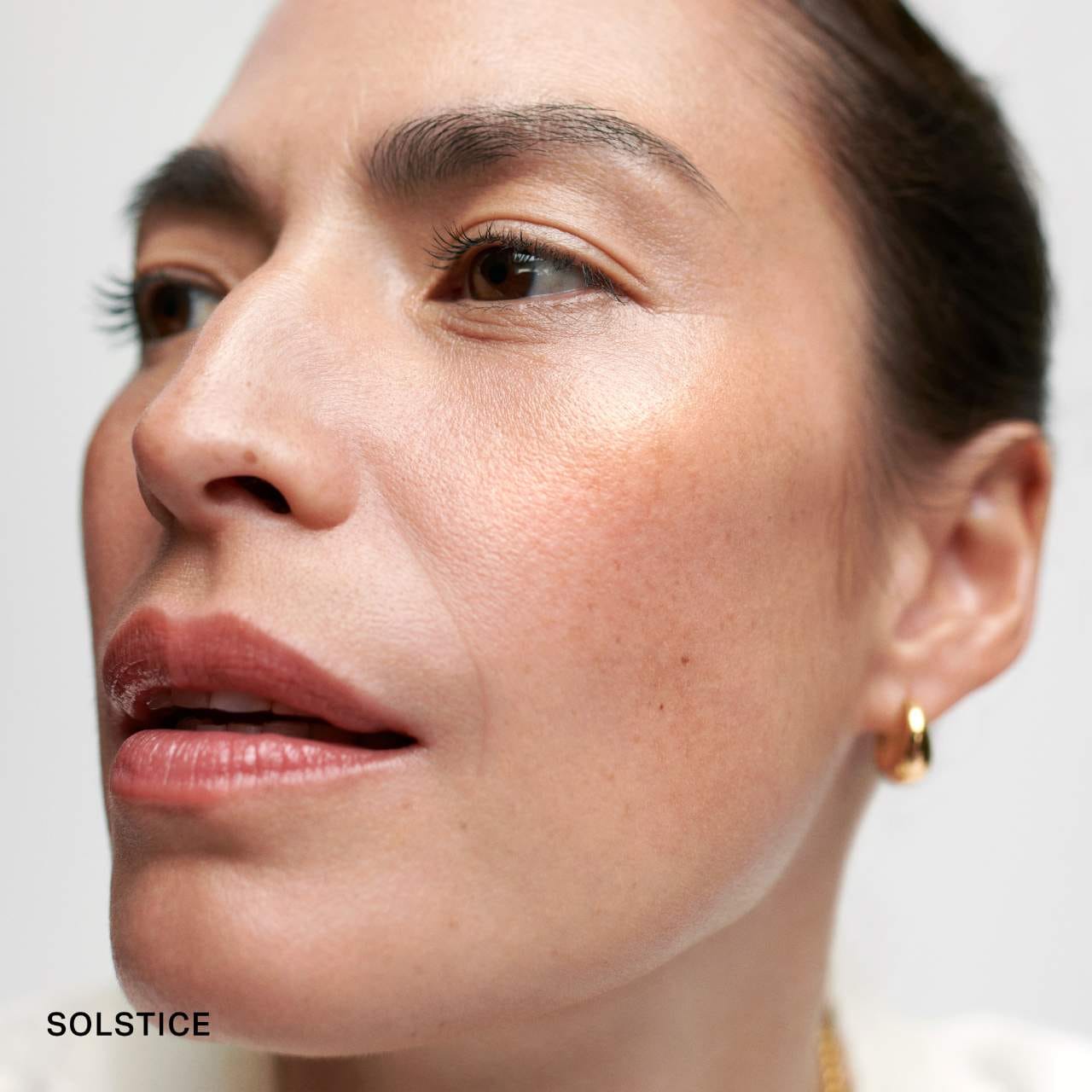 Day Glow Dewy Highlighting Balm NudeFace Chile