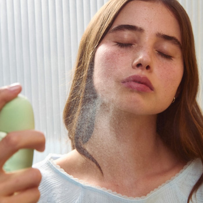 Hit Refresh Soothing Serum Mist
