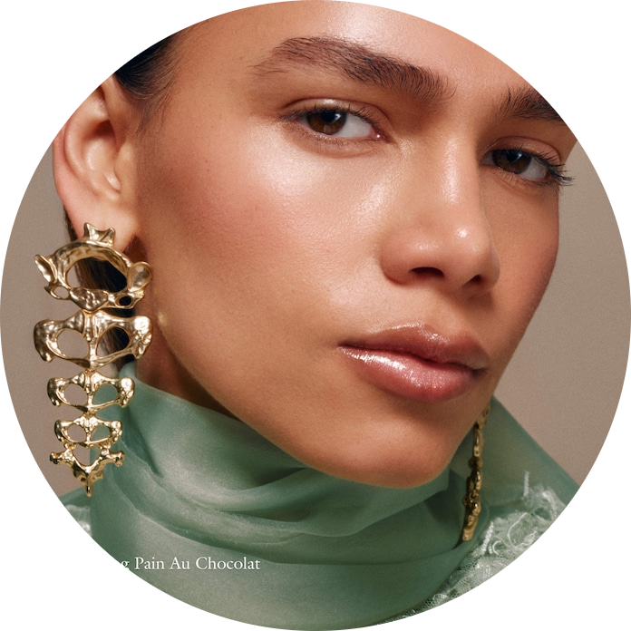 Le Chouchou Exfoliating + Softening Peptide Lip Balm