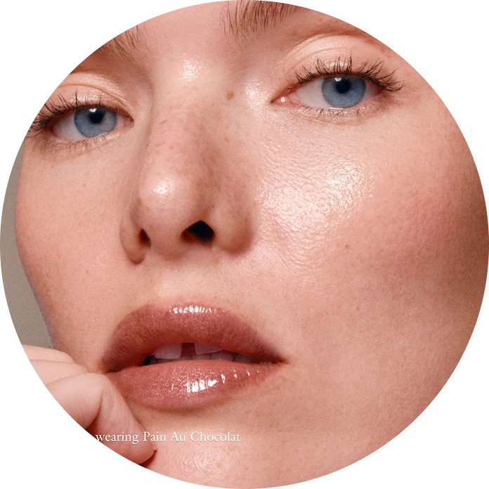 Le Chouchou Exfoliating + Softening Peptide Lip Balm
