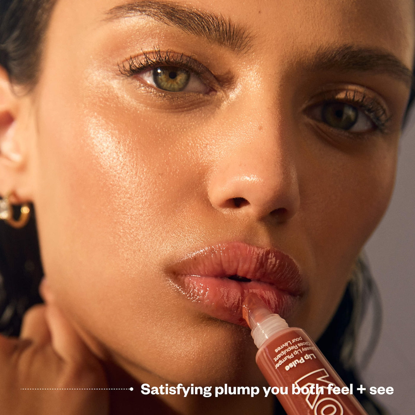Lip Pulse Glassy Lip Plumper Gloss NudeFace Chile