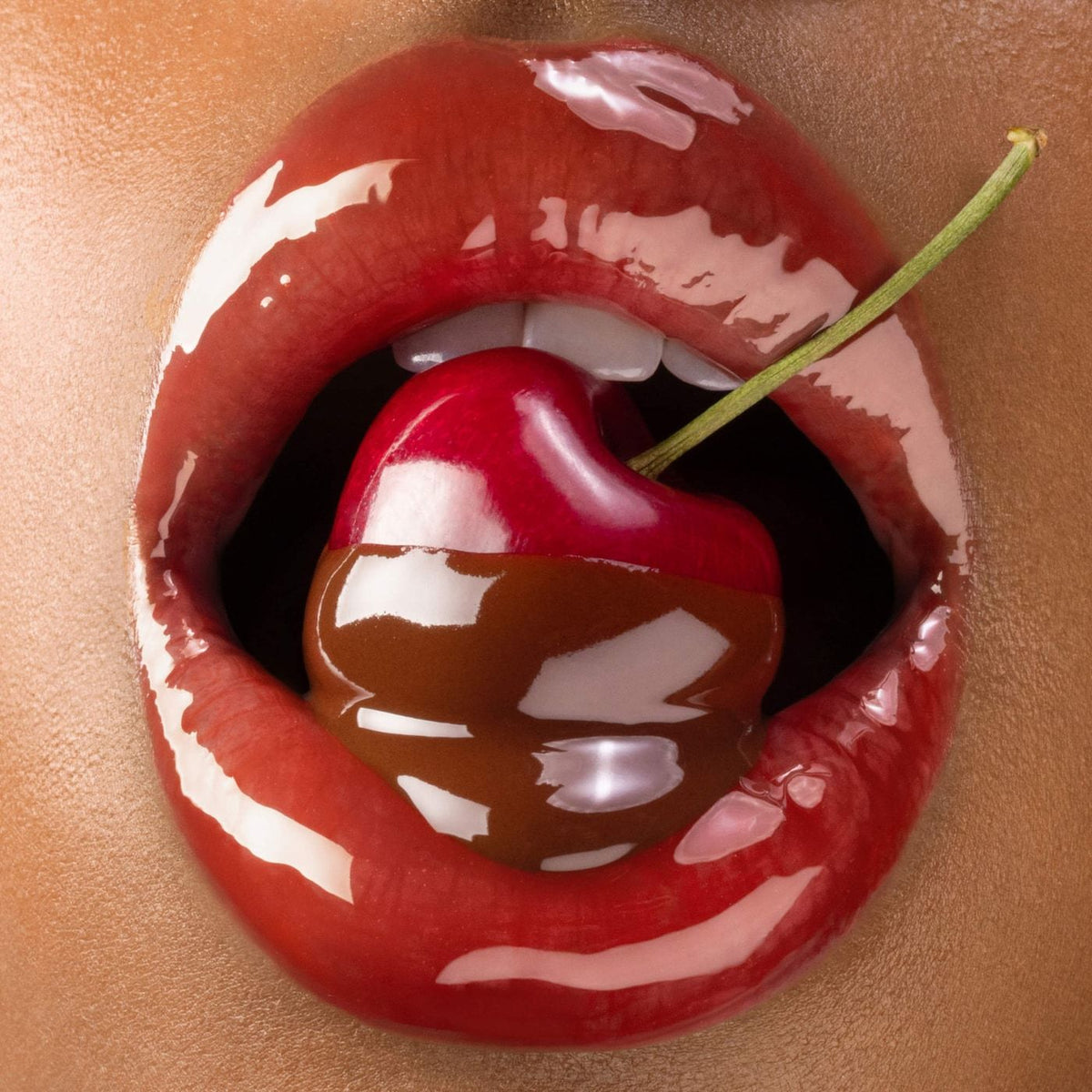 Honey Infused Lip Oil NudeFace Chile